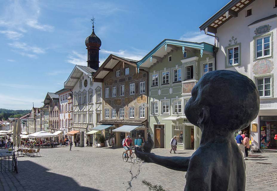 Bad Tölz - Marktstraße und Hotel Kolberbräu